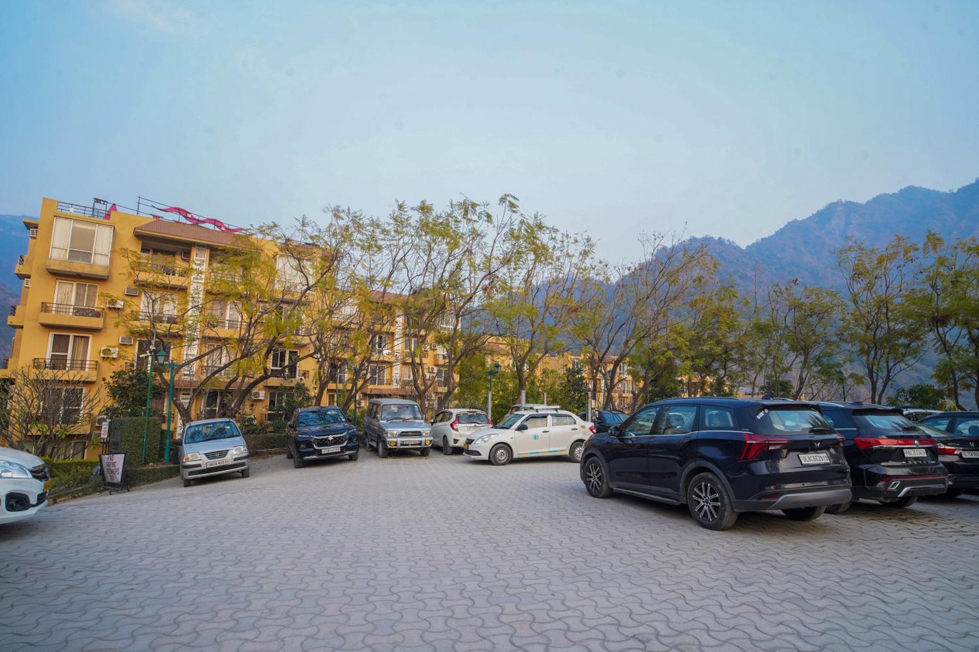 Luxury Aloha Apartments, Rishikesh Ngoại thất bức ảnh